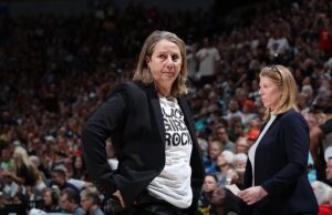 USA Basketball Head Coach Cheryl Reeve ANGERED by Caitlin Clark question after WNBA star’s controversial Olympics snub as just released a petition to BAN Caitlin Clark because… Read More