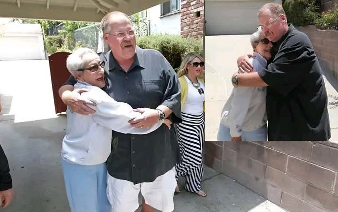 Chiefs’ Andy Reid joyfully celebrates his mother’s remarkable 105th birthday with a cheerful “Happy birthday, Mom!”❤