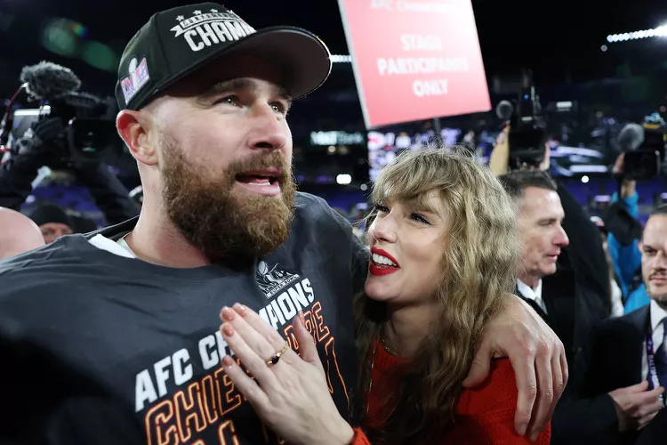 Travis Kelce Reveals How He Stays 'Grounded' amid Attention Around Taylor Swift Romance: 'I'm So Grateful' "I just want to be a genuine person,"