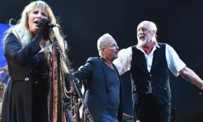 Mick Fleetwood "would love to see a healing" between Stevie Nicks and Lindsey Buckingham, says their renewed friendship doesn't need to result in a Fleetwood Mac tour