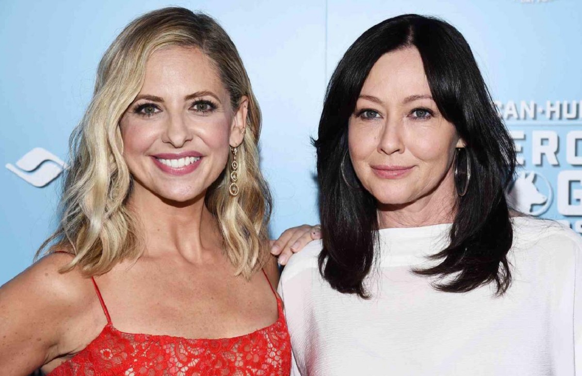 TRAGIC NEWS: Sarah Michelle Gellar, Jason Priestley, Kevin Smith, Olivia Munn and More with a teary eyes and swollen faces Pay finale Tribute to Shannen Doherty: “Absolutely Heartbroken”