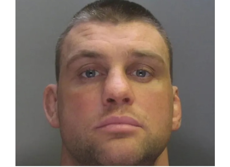 FIGHT CHARGE Paul Cahoon, British ex-MMA champion, 47, is arrested in Dubai and extradited to UK over drug charges